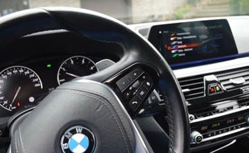 BMW Seria 5 G30-G31 Touring 520d 190KM 2020 BMW Seria 5 2,0D 190 KM X-DRIVE Full Led Nawigacja SPORT-LINE 2.0 Diesel, zdjęcie 27
