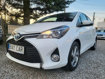 Toyota Yaris III Hatchback 5d Facelifting Hybrid 100KM 2016 Toyota Yaris 1.5 Hybrid 100% Org Przebieg 132 Tyś, zdjęcie 6