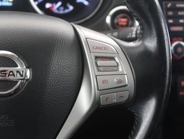 Nissan Qashqai II Crossover 1.6 dCi 130KM 2016 Nissan Qashqai 1.6 dCi, Salon Polska, Serwis ASO, zdjęcie 17