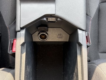 Toyota C-HR II SUV 1.8 Hybrid 140KM 2024 Toyota C-HR 1.8 Hybrid Style 1.8 Hybrid Style | au, zdjęcie 22