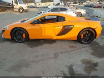  McLaren 650S 2016 3.8 Benzyna 641KM, zdjęcie 2