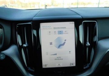 Volvo XC60 II Crossover D3 150KM 2020 Volvo XC 60 z Gwarancja 2.0 Diesel 150KM, zdjęcie 17