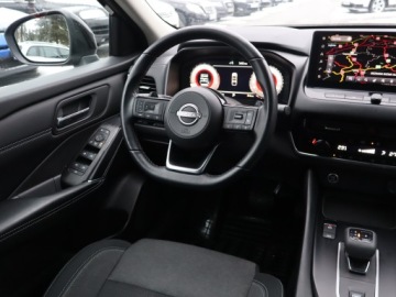 Nissan Qashqai III Crossover 1.3 DIG-T MHEV 158KM 2023 Nissan Qashqai 1.3 DIG-T MHEV, Salon Polska, zdjęcie 6