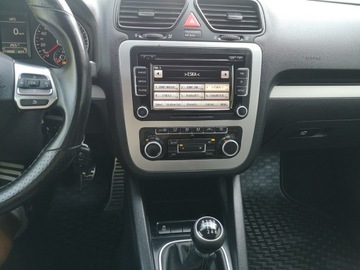 Volkswagen Scirocco III Coupe 1.4 TSI 160KM 2010 Volkswagen Scirocco 1.4 TSI 160KM Klimatronic, zdjęcie 14