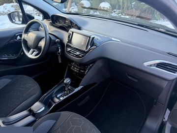 Peugeot 2008 I SUV Facelifting 1.2 PureTech 130KM 2019 Peugeot 2008 P1.2 ureTech EAT8 Active 130KM 2019r Stan perfekcyjny! Zamiana, zdjęcie 16