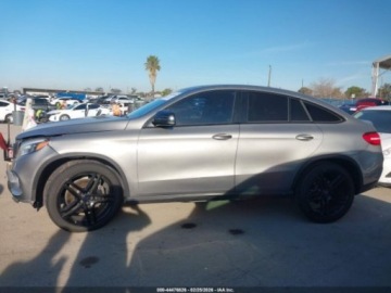 Mercedes GLE W166/C292 2016 Mercedes-Benz GLE 2016 MERCEDES-BENZ GLE 450 AMG COUPE 4MATIC 3.0 Benzyna, zdjęcie 13