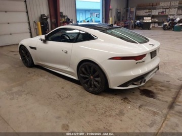 Jaguar F-Type Coupe R Facelifting 5.0 V8 575KM 2022 Jaguar F-Type R 2022 5.0l 5.0 Benzyna 575KM, zdjęcie 3