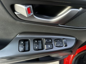 Hyundai Kona I Crossover 1.6 T-GDI 177KM 2018 Hyundai Kona Półskóra Navi Grzane, zdjęcie 28