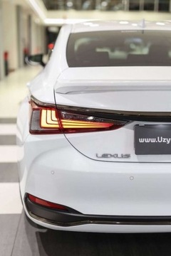 Lexus ES VII (XV70) Sedan Facelifting 300h 218KM 2023 Lexus ES 300h F Sport Design 2.5 Hybryda 218KM, zdjęcie 31