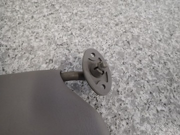 SUZUKI IGNIS 00-03 СОЛНЦЕЗАЩИТНЫЙ КОЗЫРЕК ПРАВЫЙ