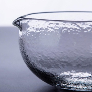 Стеклянная чаша для матча с носиком. Гладкая, устойчивая к царапинам, церемониальная.