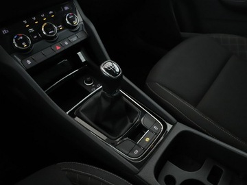 Skoda Karoq Crossover 1.6 TDI 115KM 2020 Škoda Karoq Skoda Karoq 1.6 TDI Business, zdjęcie 29