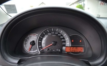 Nissan Micra IV Hatchback 5d 1.2 80KM 2013 Nissan Micra po oplatach - bogata wersja - serwis do konca 1.2 Benzyna, zdjęcie 18