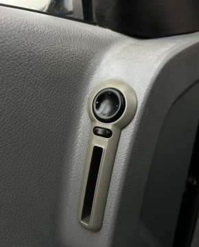 Chevrolet Aveo T200 Hatchback 1.4 i 16V 94KM 2004 Chevrolet Aveo automat klima Gwarancja w cenie Warszawa VRAV 1.4 Benzyna, zdjęcie 24