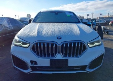 BMW X6 G06 2020 BMW X6 2020, 3.0L, od ubezpieczalni 3.0 Benzyna 335KM, zdjęcie 1
