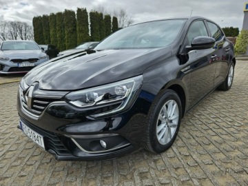 Renault Megane IV Hatchback 5d 1.3 TCe 115 FAP 115KM 2019 Renault Megane 1,3 benzyna 115KM nawigacja