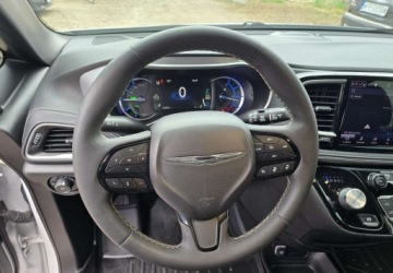 Chrysler Pacifica II 3.6 V6 Hybrid 264KM 2022 Chrysler Pacifica 3.6 eHybrid Touring L/S Skóry Kamery 360 Monitory FV 23%, zdjęcie 20