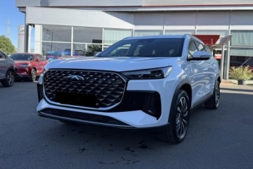 Chery Tiggo 8 SUV PHEV 1.5 T-GDI DHE 279KM 2025 CHERY TIGGO 8 Comfort 1.5 T-GDI Super Hybrid DCT 279KM 2025, zdjęcie 1