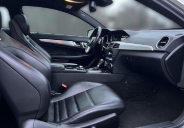 Mercedes Klasa C W204 Coupe AMG 6.2 C 63 AMG 457KM 2013 Mercedes-Benz Klasa C C63 AMG I Zarejestrowany I VatMarza I Lexus Leszno, zdjęcie 14