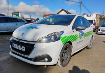 Peugeot 208 I 2016 Peugeot 208 2016r, 1.2Benzyna. Delikatnie uszkodzony prawy przod. Jezdzi.