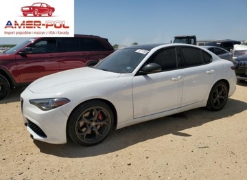 Alfa Romeo Giulia II Sedan Facelifting 2.0 Turbo 280KM 2020 Alfa Romeo Giulia TI 2020 2.0l 2.0 Benzyna 280KM
