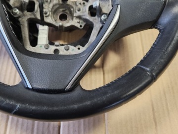 МУЛЬТИКОЖАНЫЙ РУЛЬ TOYOTA AURIS II ОРИГИНАЛ