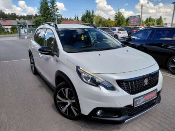 Peugeot 2008 I SUV Facelifting 1.2 PureTech 110KM 2016 Peugeot 2008 GT Line Automat Navi Kamera Klimatronik Alu 1.2 Benzyna 110KM, zdjęcie 2