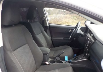 Toyota Auris II 2014 Toyota Auris Okazja 1.8 Hybryda 99KM, zdjęcie 17