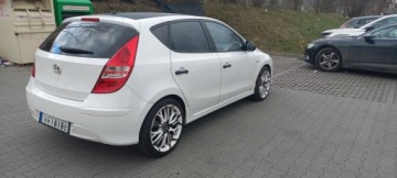 Hyundai i30 I CW Facelifting 1.6 CRDi 90KM 2012 Hyundai i30 lifting 1.6 crdi 90km Wyjatkowa wersja drugiej takiej NIE MA!!!, zdjęcie 19