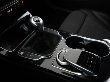 Mercedes Klasa C W205 Kombi 180 156KM 2017 Mercedes C 180 Avantgarde półskóra navi grzane, zdjęcie 25