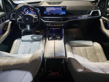 BMW X7 2023 BMW X7 xDrive40I 2023 3.0l 3.0 Benzyna 375KM, zdjęcie 8