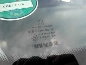 Peugeot 5008 I Minivan 2.0 HDi FAP 150KM 2011 Peugeot 5008 Allure Nawigacja Panorama Dach Head-Up 2.0 Diesel 150KM, zdjęcie 35