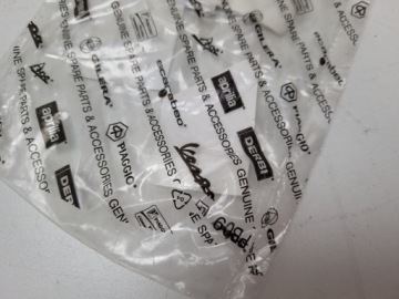 PIAGGIO FLY ZIP TYPHOON EMBLEMATIC LABEL 31mm 655368