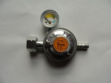 REDUKTOR Z MANOMETREM 37mbar PROPAN-BUTAN GLIWICE.