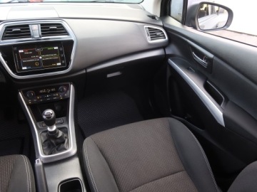 Suzuki SX4 II S-cross Facelifting 1.4 BOOSTERJET 48V SHVS 129KM 2020 Suzuki SX4 S-Cross 1.4 BoosterJet, Salon Polska, zdjęcie 7