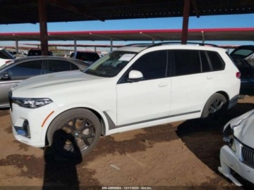 BMW X7 2022 BMW X7 XDRIVE40I, 2022r., 4x4, 3.0L 3.0 Benzyna 335KM, zdjęcie 3