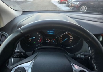 Ford Focus III Kombi Facelifting 1.0 EcoBoost 100KM 2014 Ford Focus 1.0Benz 100KM Grz.szybafotele Serwis Klima ParkasistOplaty Gwar, zdjęcie 29