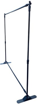 РЕГУЛИРУЕМАЯ РАМКА-СТОЙКА ЧЕРНАЯ настенная баннерная подставка