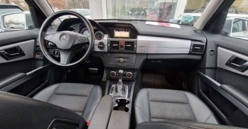 Mercedes GLK Off-roader 3.0 280 4MATIC 231KM 2008 Mercedes-Benz GLK 3.0 V6 231KM Panoramadach LPG 4Matic 3.0 BenzynaLPG, zdjęcie 16