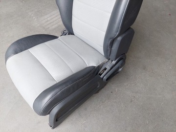 SEDADLO PŘEDNÍ LEVÝ KŮŽE DODGE NITRO