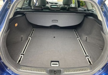 Toyota Avensis III Wagon Facelifting 2015 2.0 D-4D 143KM 2016 Toyota Avensis Toyota Avensis IIIKOMBI 2.0 Diesel 143KM, zdjęcie 14