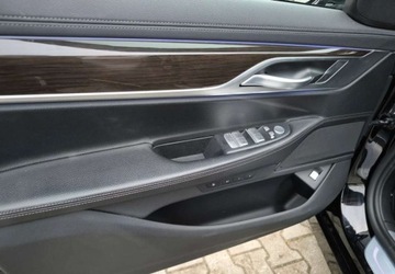 BMW Seria 7 G11-G12 2021 BMW Seria 7 BMW Seria 7 730d 3.0 Diesel 265KM, zdjęcie 16