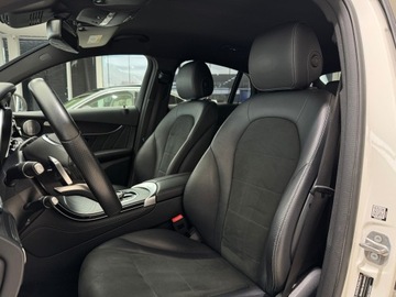 Mercedes GLC C253 SUV 2.0 250 211KM 2019 Mercedes-Benz GLC 250 4-Matic AMG Line / Burmester, zdjęcie 8