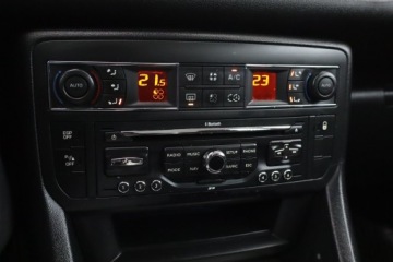 Citroen C5 III Tourer 2.0 HDi FAP 140KM 2012 Citroen C5 2.0 HDi, Navi, Klima, Klimatronic, zdjęcie 15