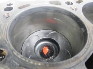 BLOK WAŁ TŁOKI DÓŁ MISA SAAB 9-3 II 1.9 TiD