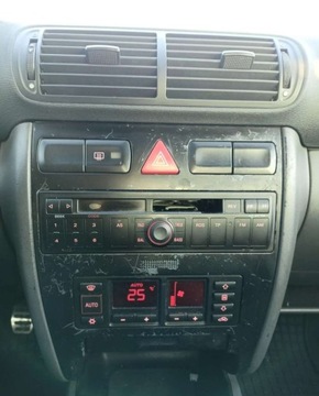 Audi A3 8L Hatchback 1.8 20V 125KM 2000 Audi A3 Sportback Audi A3 Sportback 1.8 Benzyna 125KM, zdjęcie 9