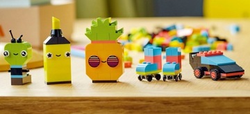 LEGO CLASSIC Творческое развлечение с неоновыми цветами
