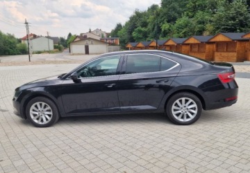 Skoda Superb III Liftback Facelifting 2.0 TSI 272KM 2019 Skoda Superb 4x4DSG280KMSalon PLFV 23AMBITIONGwarancjaSuper stan, zdjęcie 6