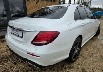 Mercedes Klasa E W213 Limuzyna 2.0 350 313KM 2020 Mercedes-Benz Klasa E Mercedes-Benz Klasa E 2.0 Hybryda Plug-in 313KM, zdjęcie 5