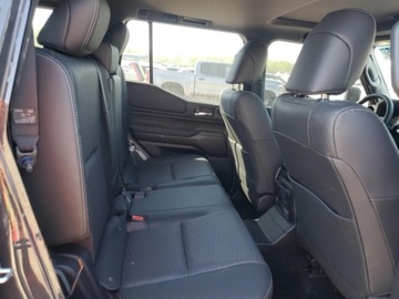 Toyota Land Cruiser VIII 2024 Toyota Land Cruiser 2024, 2.4 HYBRID, od ubezpieczalni 2.4 Hybryda 326KM, zdjęcie 9